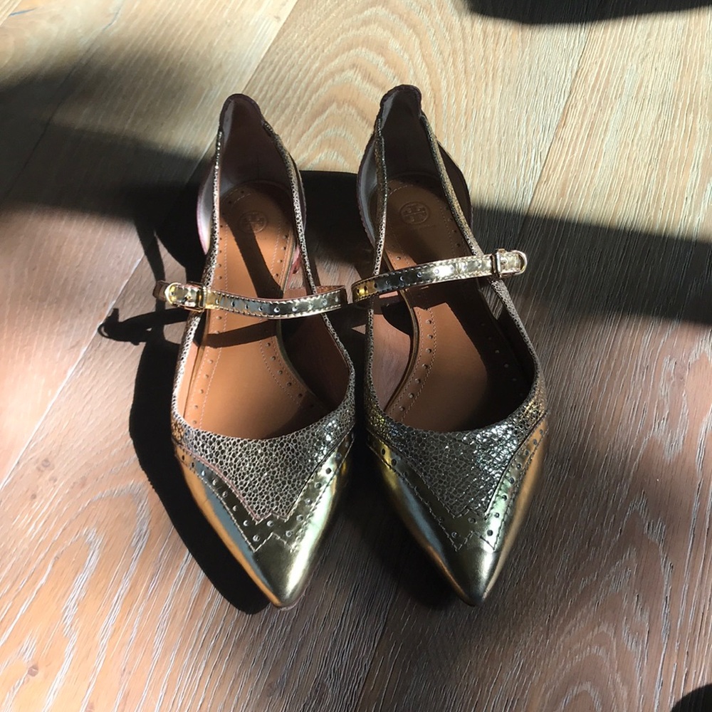 Tory Burch flat